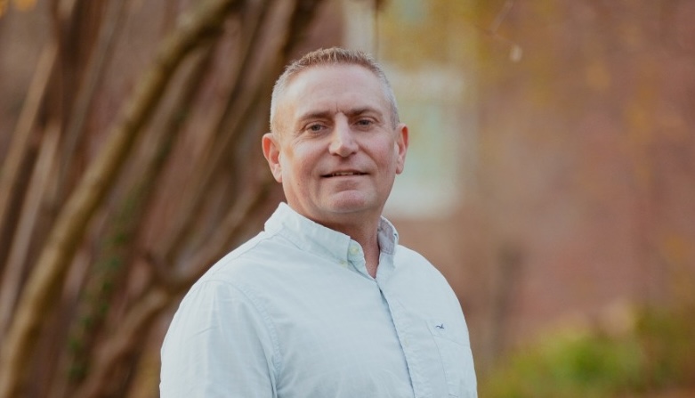 Henry Momberger – Senior Immobilienfinanzierungsberater